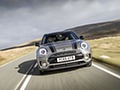 2016 MINI Cooper Clubman S (UK-Spec) - Front