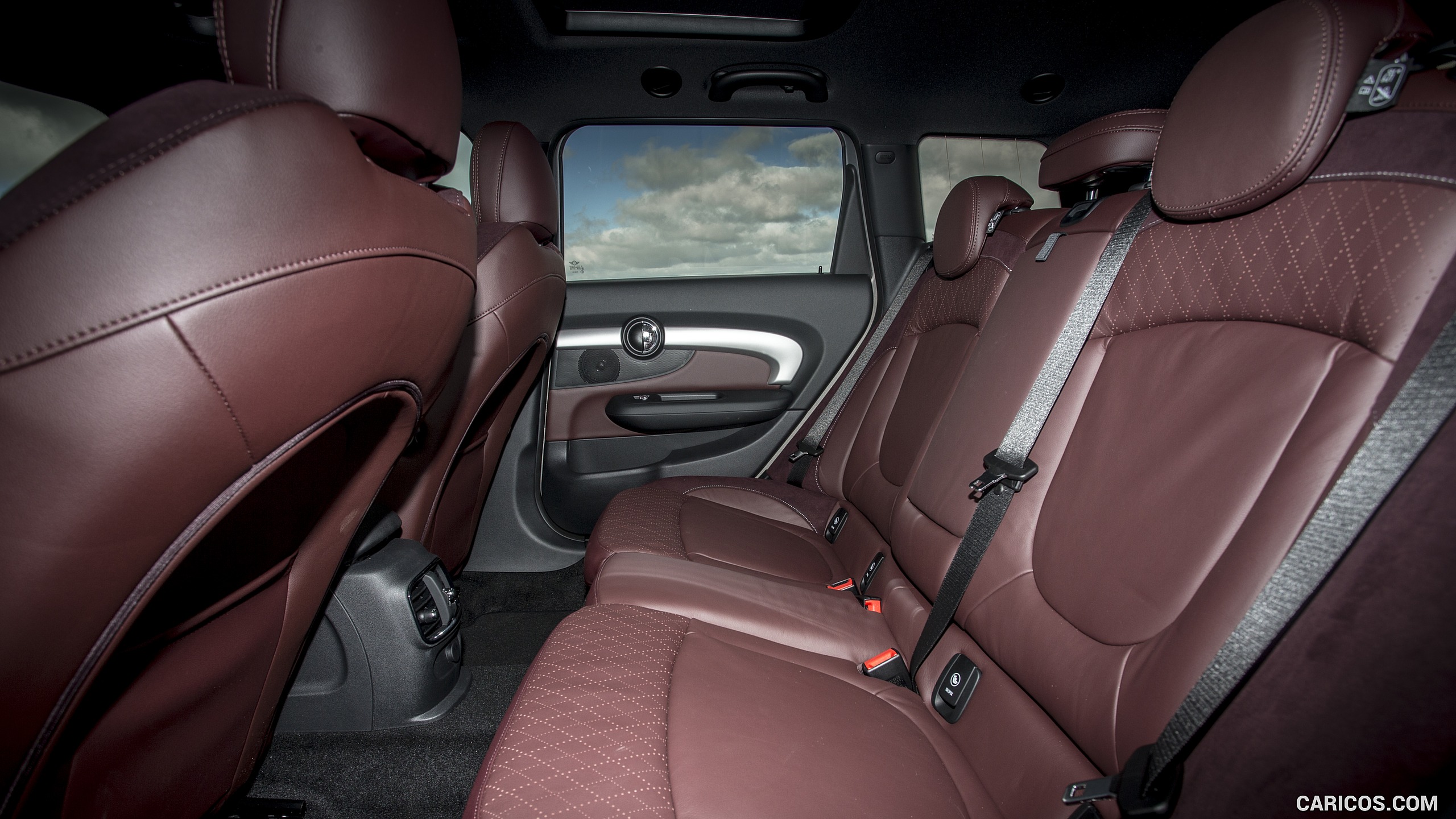 2016 MINI Cooper Clubman S (UK-Spec) - Interior, Rear Seats, #249 of 275