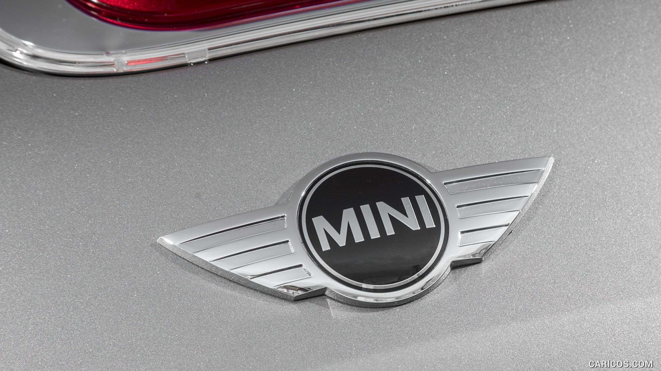 2016 MINI Cooper Clubman S (UK-Spec) - Badge | Caricos