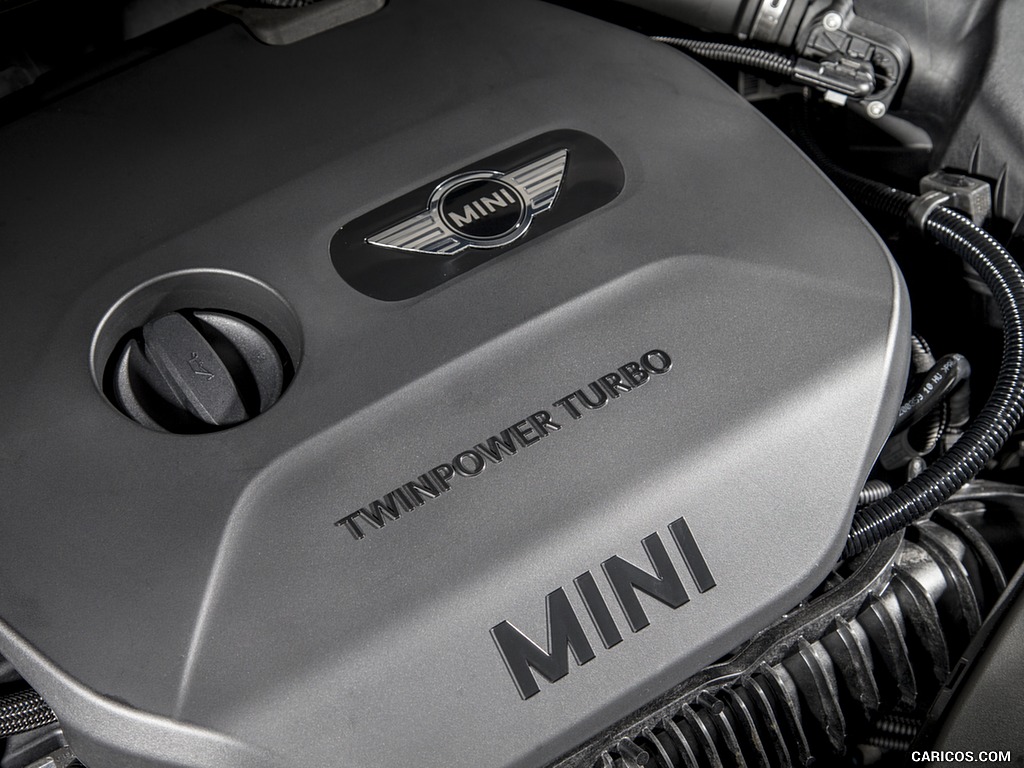 2016 MINI Cooper Clubman S (UK-Spec) - Engine