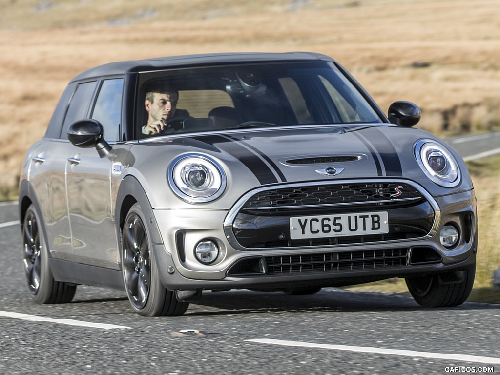 2016 MINI Cooper Clubman S (UK-Spec) - Front