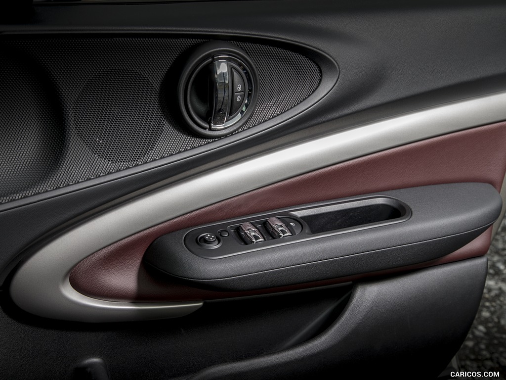 2016 MINI Cooper Clubman S (UK-Spec) - Interior, Detail