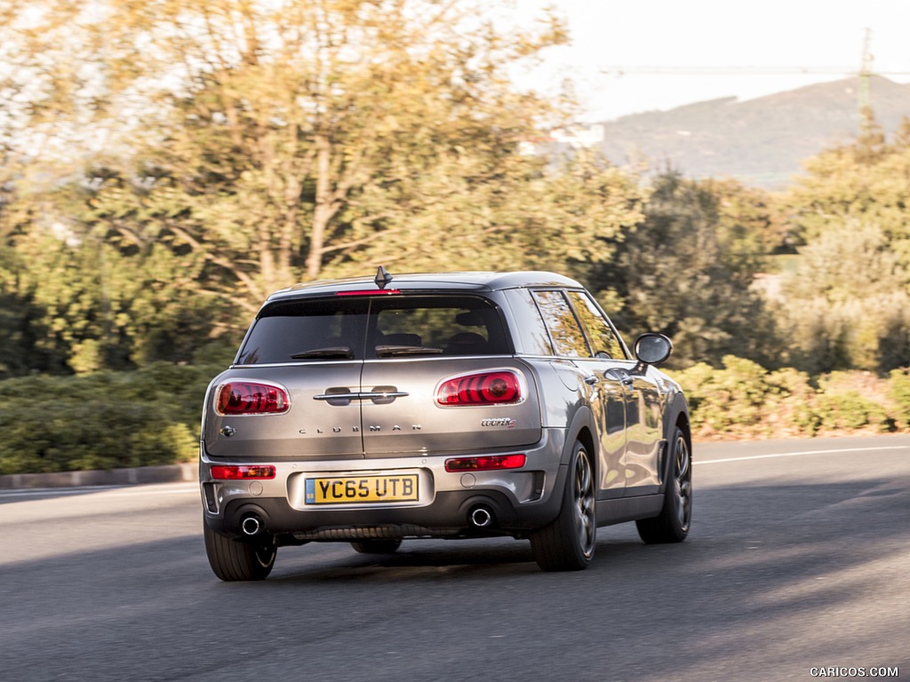 2016 MINI Cooper Clubman S (UK-Spec) - Rear