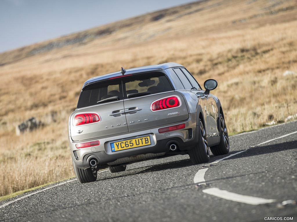 2016 MINI Cooper Clubman S (UK-Spec) - Rear