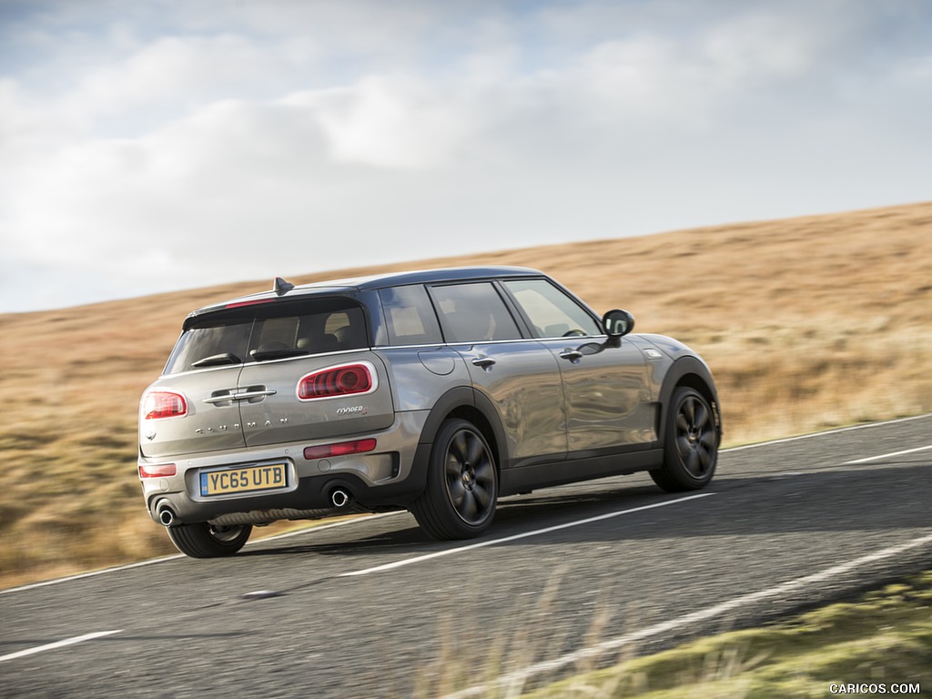 2016 MINI Cooper Clubman S (UK-Spec) - Rear