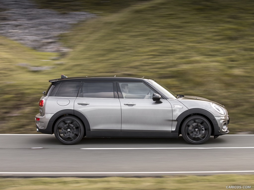 2016 MINI Cooper Clubman S (UK-Spec) - Side