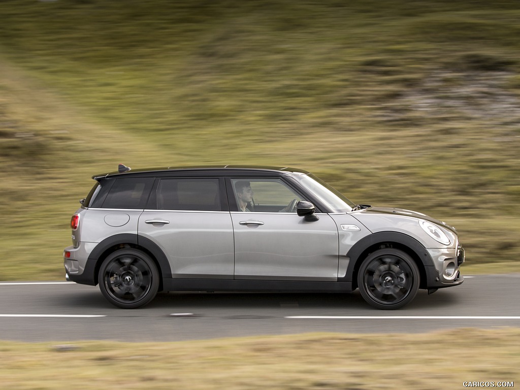 2016 MINI Cooper Clubman S (UK-Spec) - Side