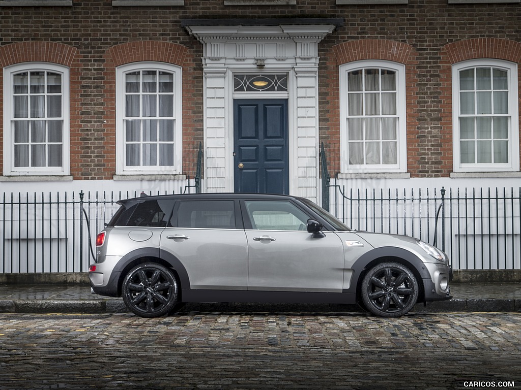 2016 MINI Cooper Clubman S (UK-Spec)