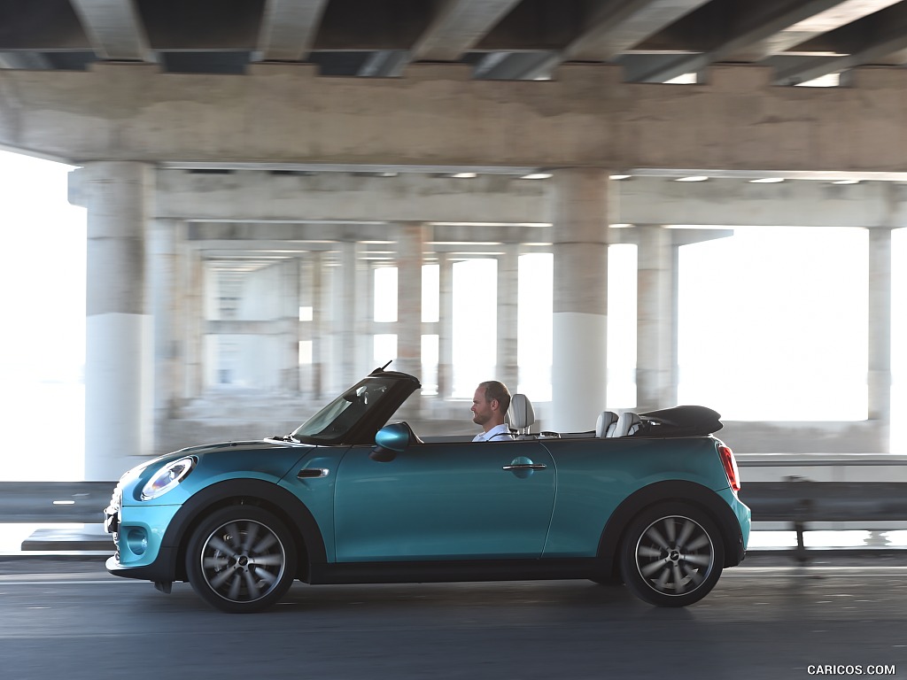 2016 MINI Cooper Convertible (Color: Caribbean Aqua Metallic)