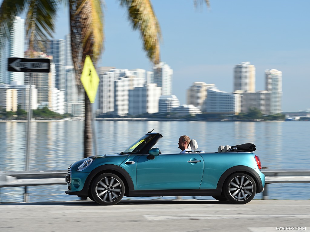 2016 MINI Cooper Convertible (Color: Caribbean Aqua Metallic)