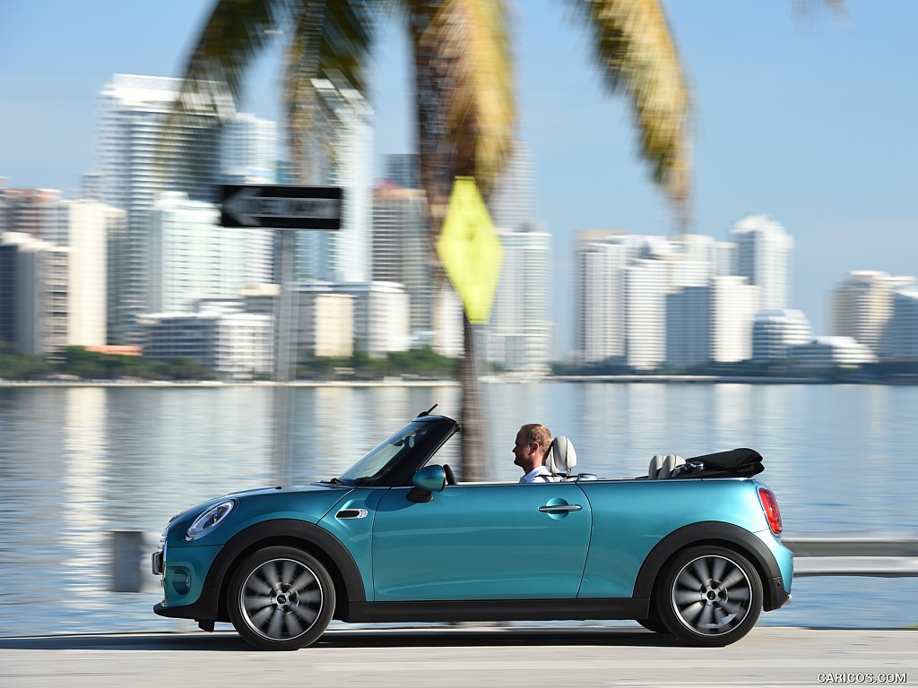 2016 MINI Cooper Convertible (Color: Caribbean Aqua Metallic)