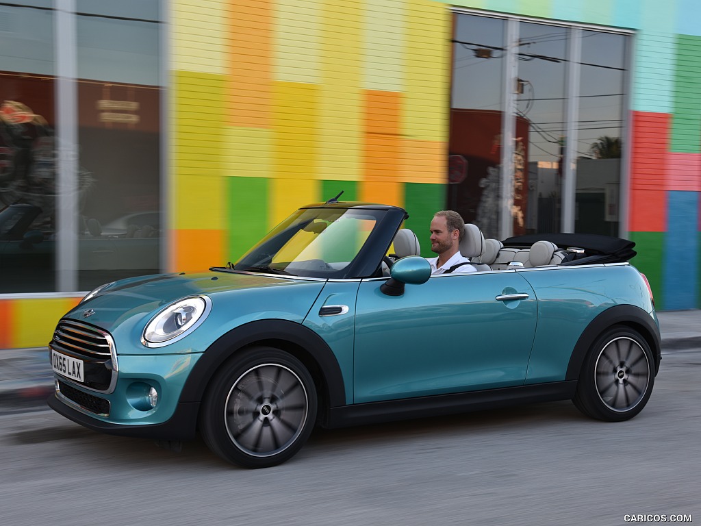 2016 MINI Cooper Convertible (Color: Caribbean Aqua Metallic)