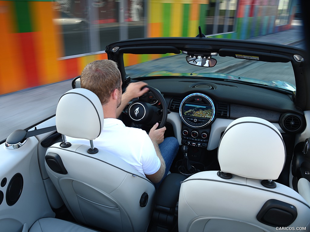 2016 MINI Cooper Convertible (Color: Caribbean Aqua Metallic)