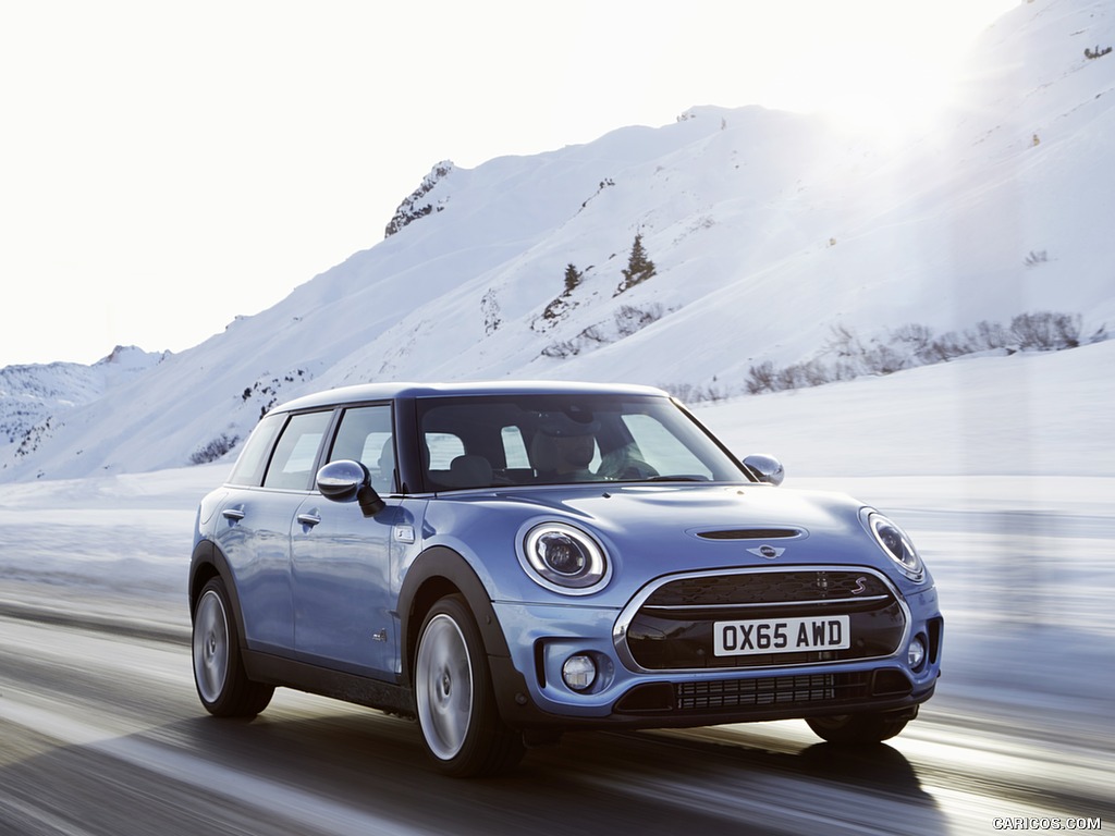 2016 MINI Cooper S Clubman ALL4 - Front