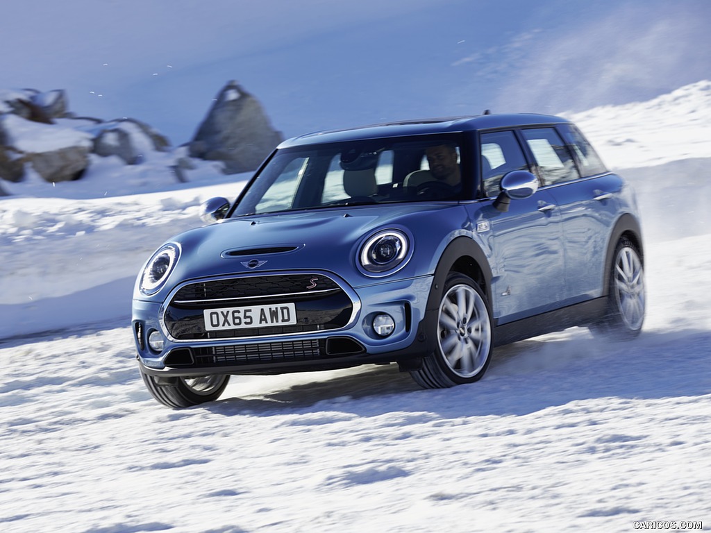 2016 MINI Cooper S Clubman ALL4 - in Snow - Front