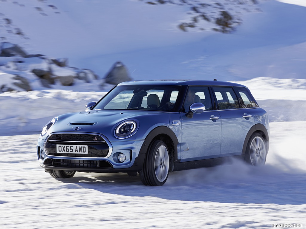 2016 MINI Cooper S Clubman ALL4 - in Snow - Front