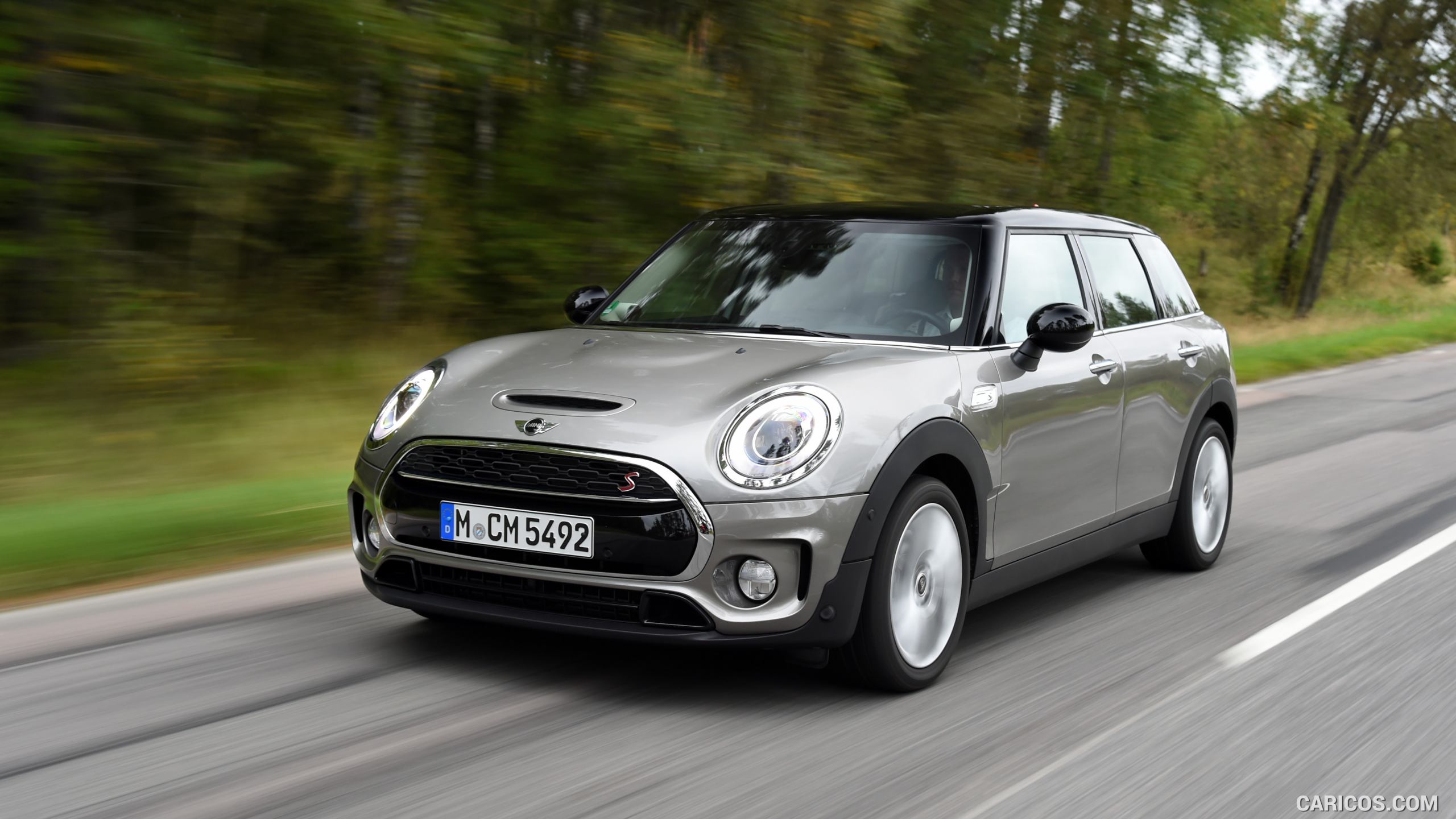 2016 MINI Cooper S Clubman in Metallic Melting Silver - Front, #113 of 380