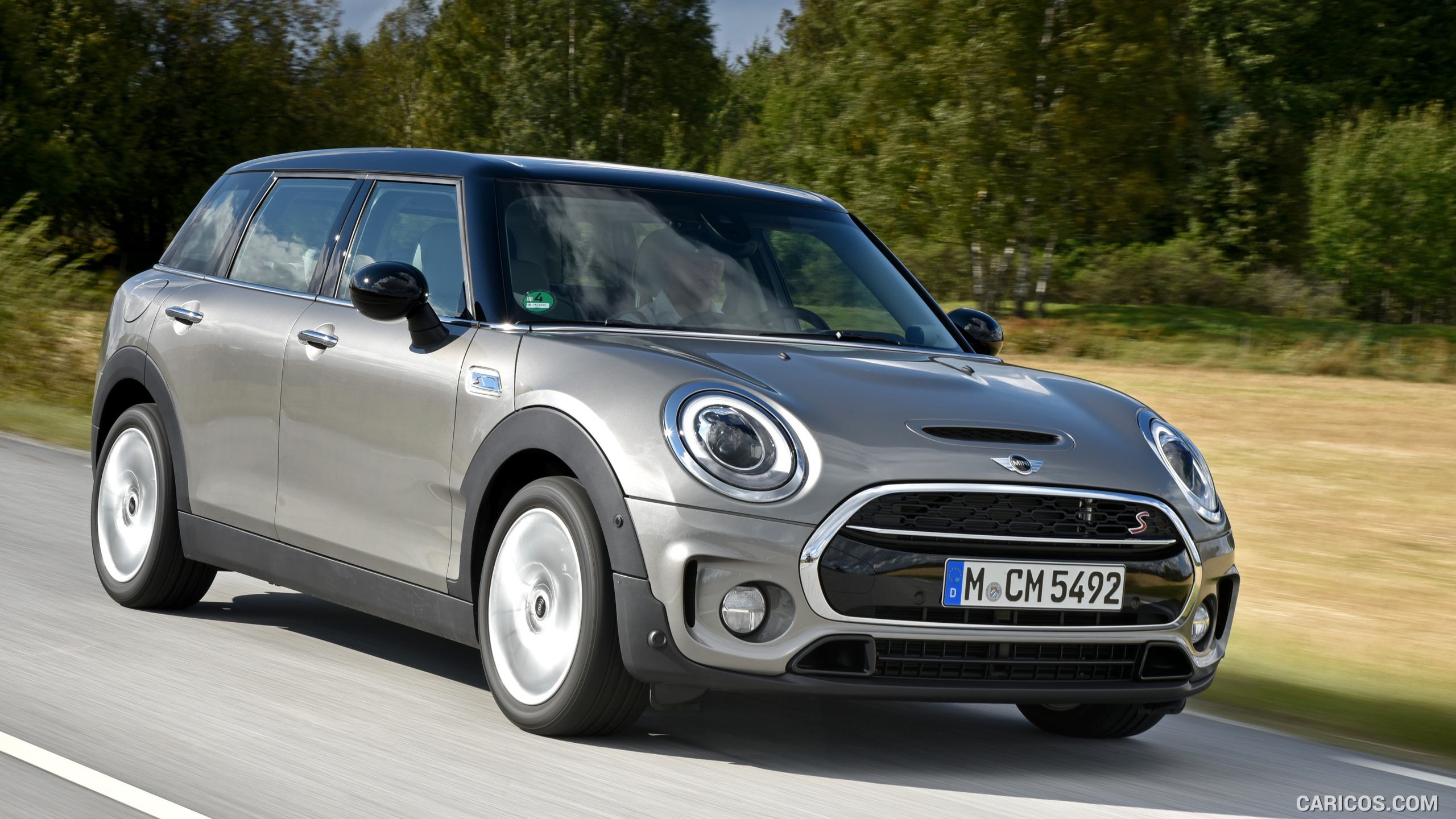 2016 MINI Cooper S Clubman in Metallic Melting Silver - Front, #120 of 380
