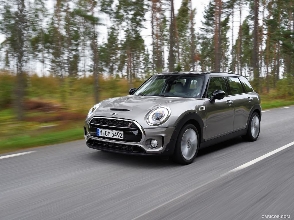 2016 MINI Cooper S Clubman in Metallic Melting Silver - Front