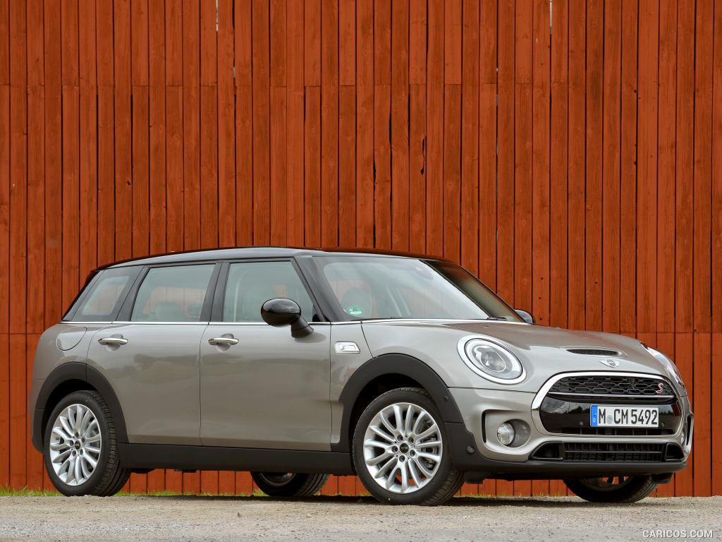 2016 MINI Cooper S Clubman in Metallic Melting Silver - Front