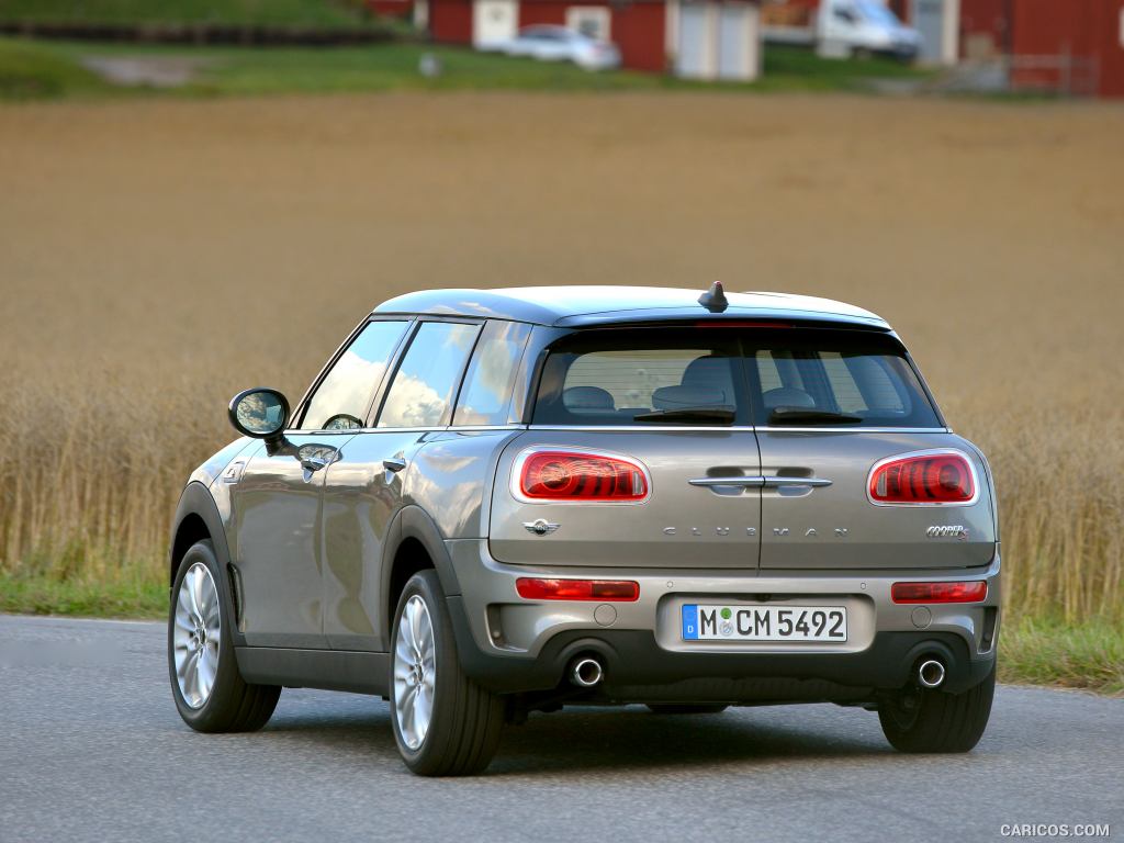 2016 MINI Cooper S Clubman in Metallic Melting Silver - Rear