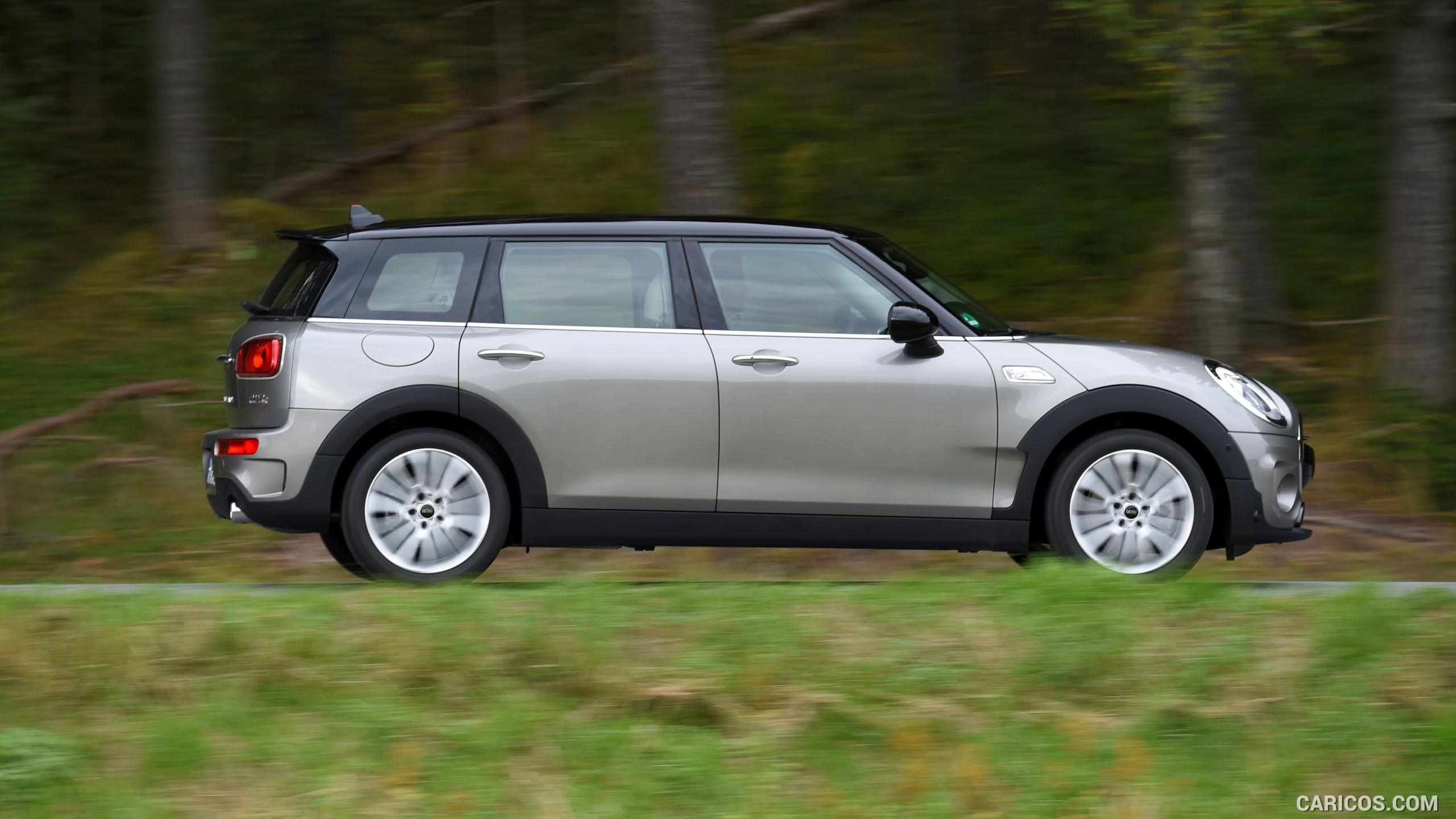 2016 MINI Cooper S Clubman in Metallic Melting Silver - Side, #159 of 380