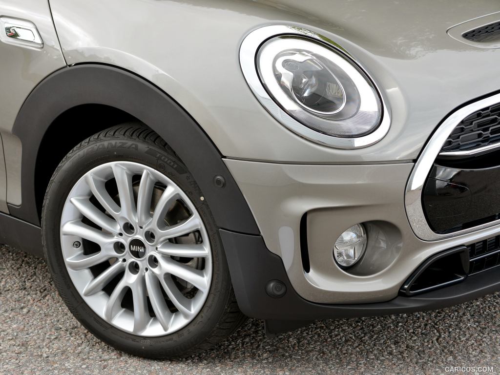 2016 MINI Cooper S Clubman in Metallic Melting Silver - Wheel