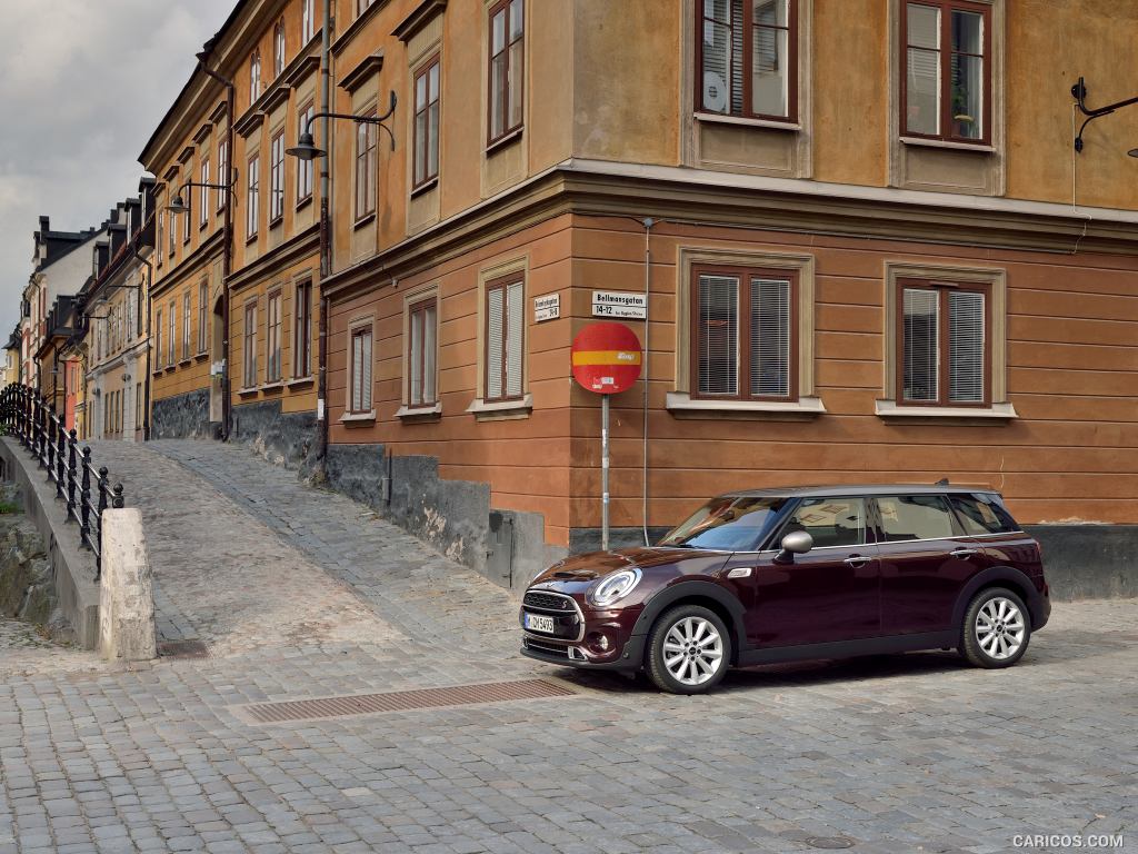 2016 MINI Cooper S Clubman in Metallic Pure Burgundy - Side