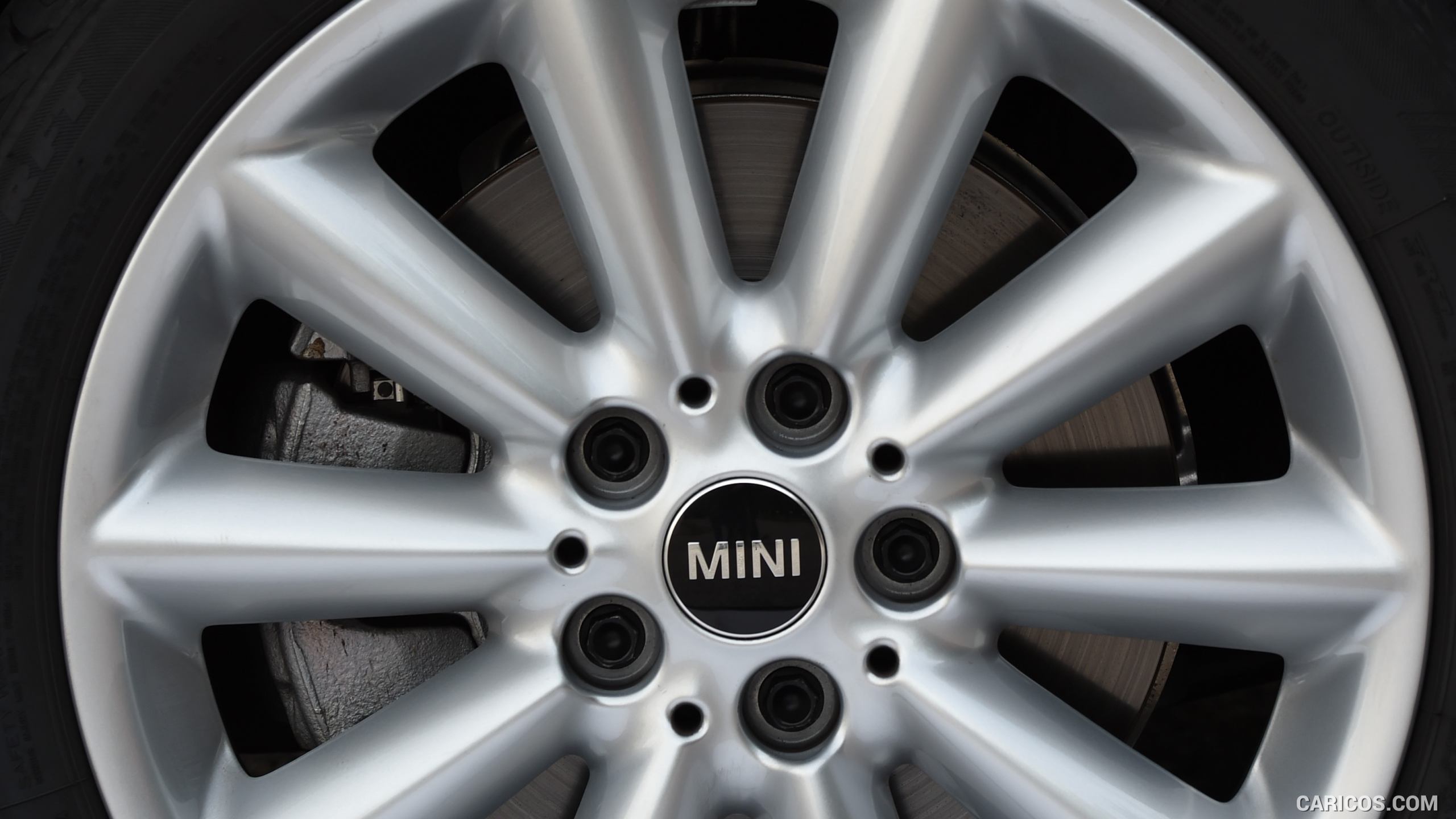 2016 MINI Cooper S Clubman in Metallic Pure Burgundy - Wheel, #346 of 380