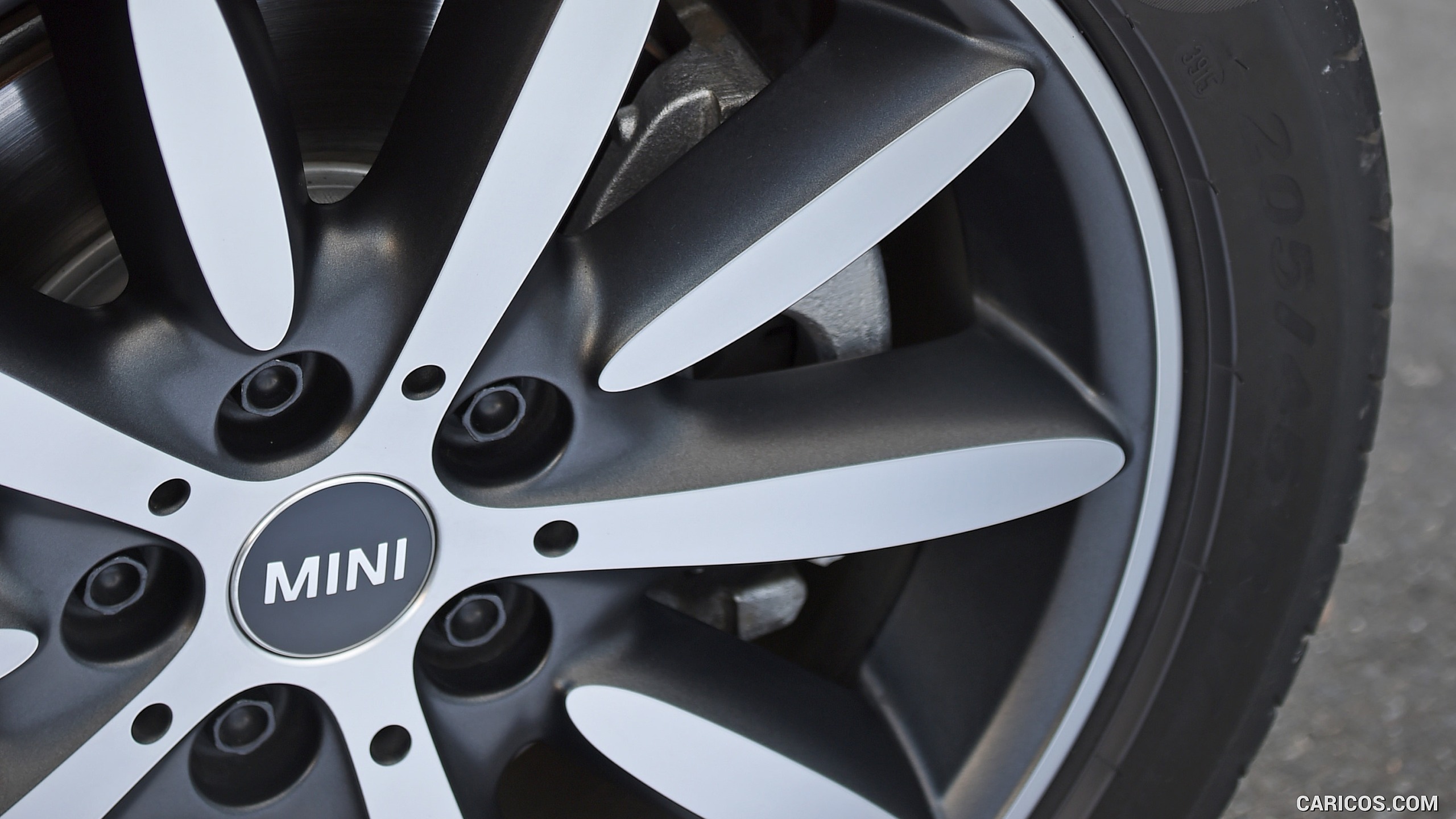2016 MINI Cooper S Convertible (Color: Melting Silver Metallic) - Wheel, #297 of 332