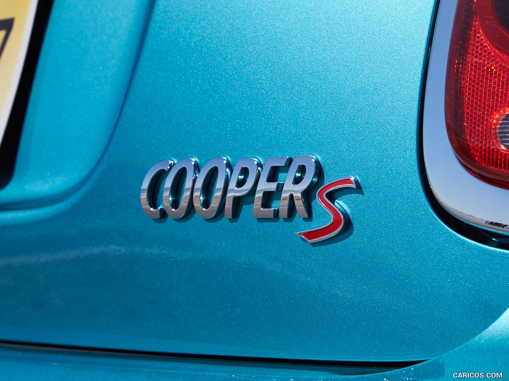 2016 MINI Cooper S Convertible (Color: Caribbean Aqua Metallic) - Badge