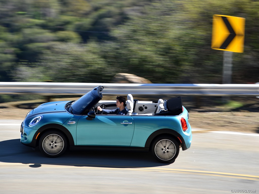 2016 MINI Cooper S Convertible (Color: Caribbean Aqua Metallic) - Top