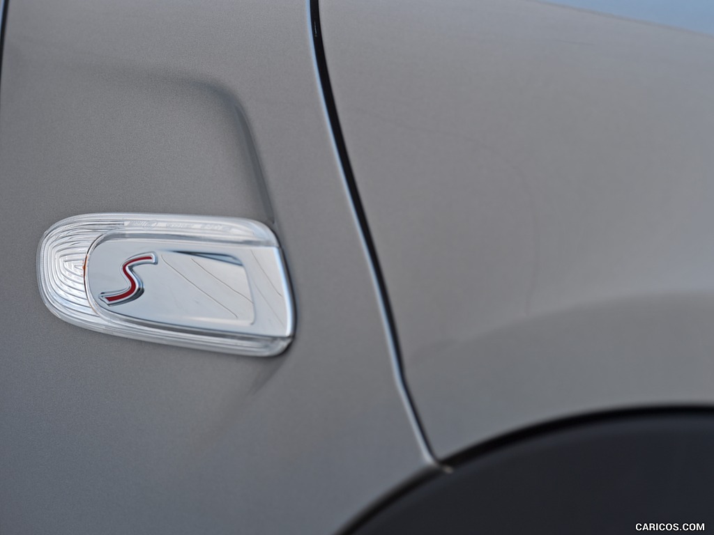 2016 MINI Cooper S Convertible (Color: Melting Silver Metallic) - Detail