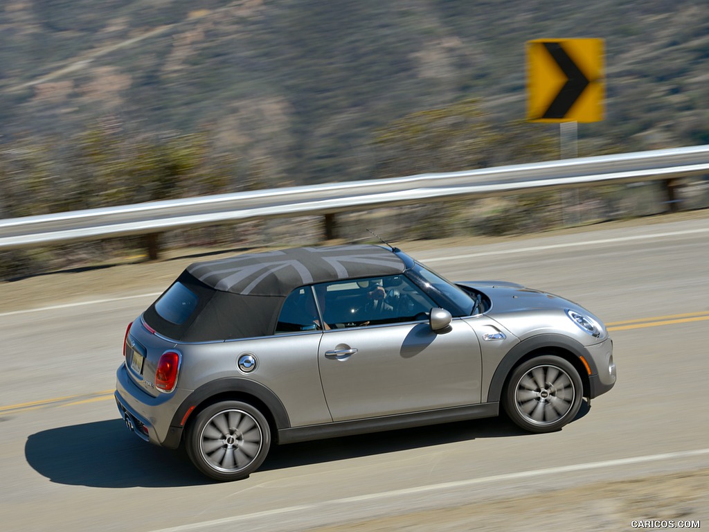 2016 MINI Cooper S Convertible (Color: Melting Silver Metallic) - Top