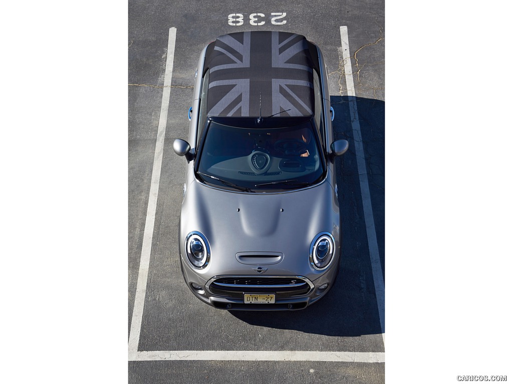 2016 MINI Cooper S Convertible (Color: Melting Silver Metallic) - Top