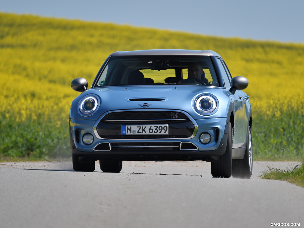 2016 MINI Cooper SD Clubman ALL4 - Front