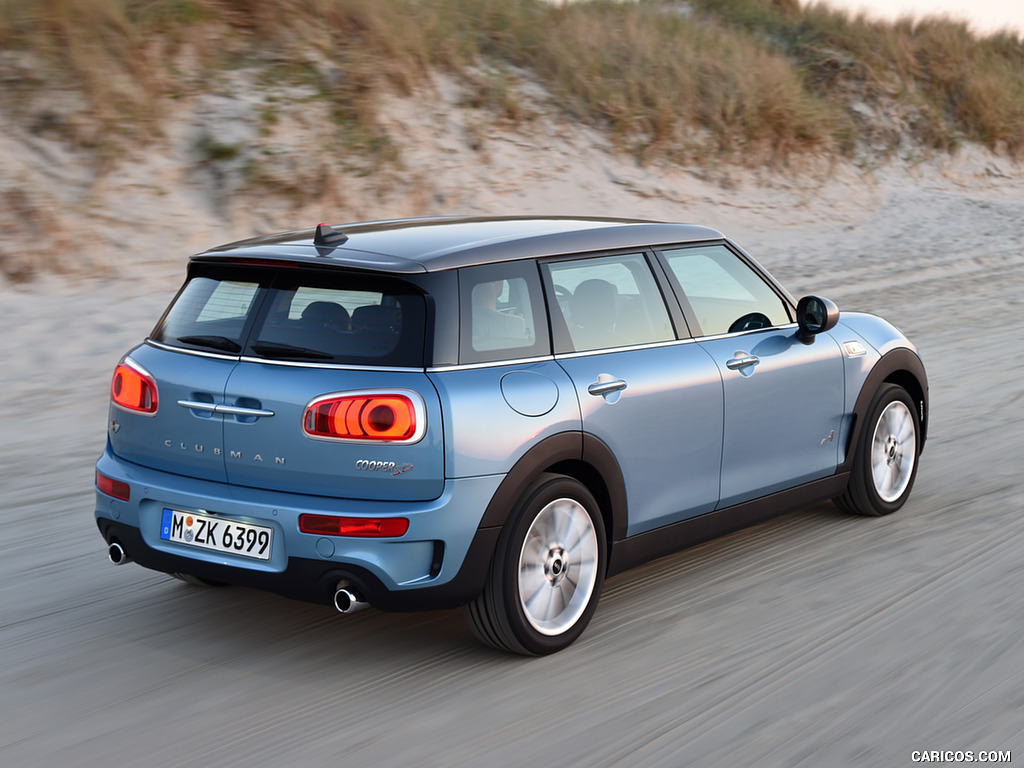 2016 MINI Cooper SD Clubman ALL4 - Rear Three-Quarter