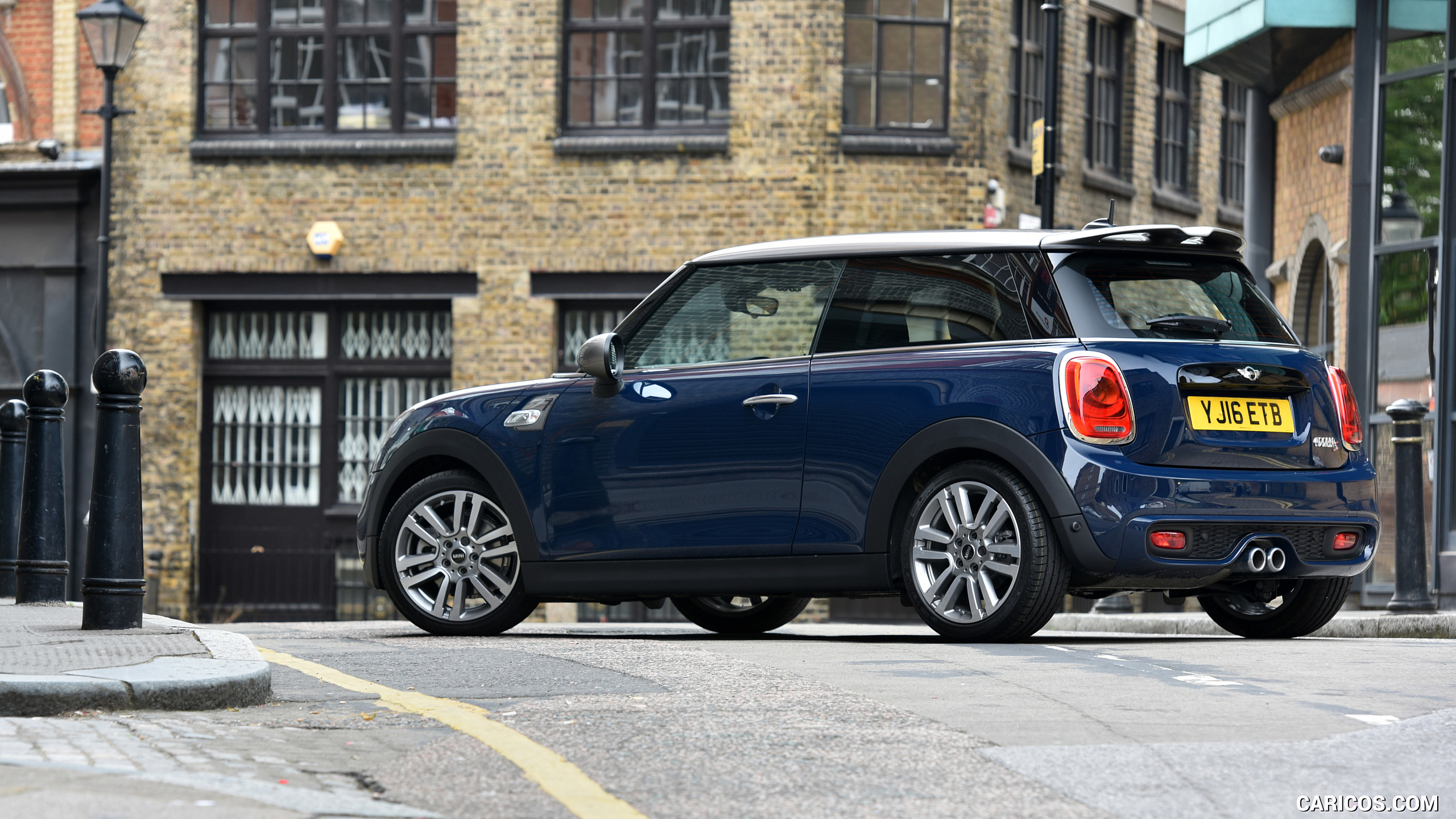 2016 MINI Cooper Seven - Rear Three-Quarter, #56 of 92