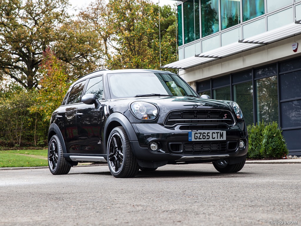 2016 MINI Countryman Special Edition - Front