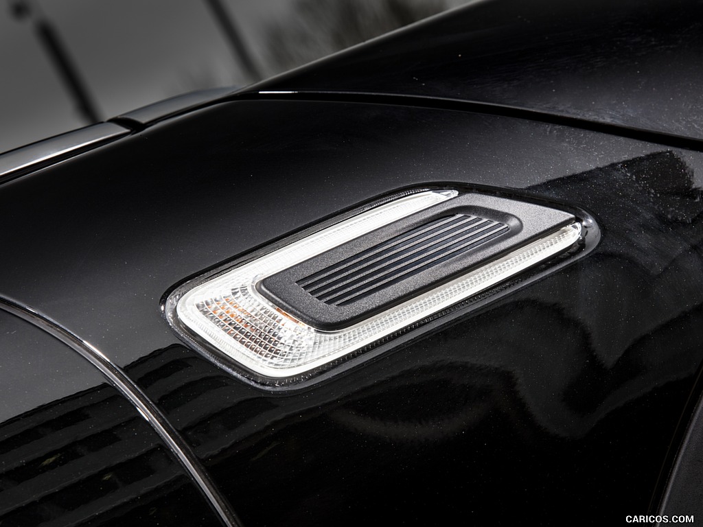 2016 MINI One D Clubman (UK-Spec, 3-Cylinder Turbo Diesel) - Detail