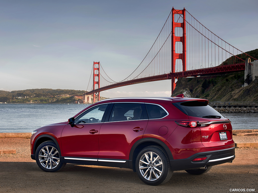 2016 Mazda CX-9 - Rear Three-Quarter