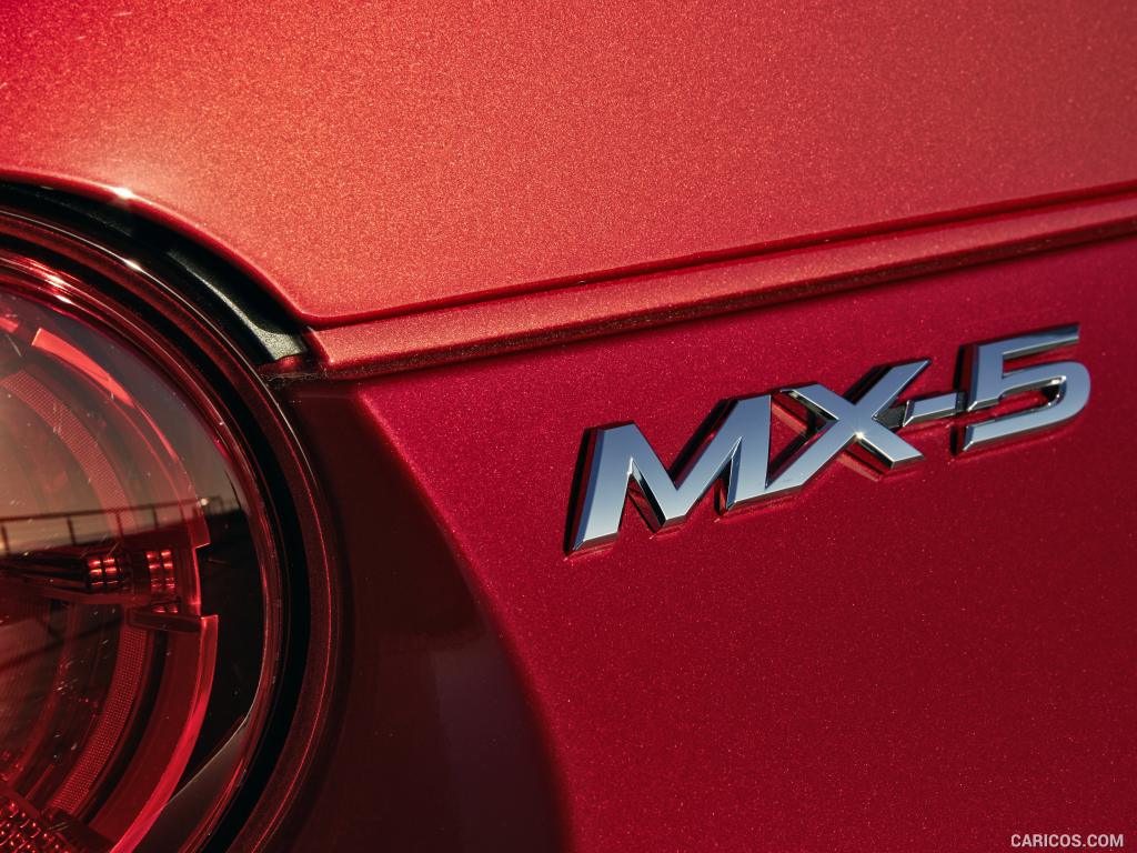 2016 Mazda MX-5 Miata (Euro-Spec)  - Badge