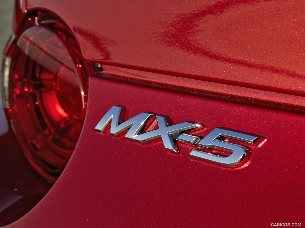 2016 Mazda MX-5 Miata (Euro-Spec)  - Badge