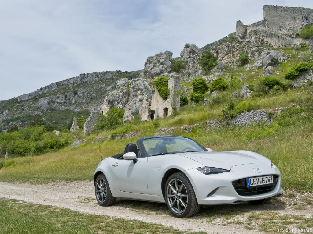 2016 Mazda MX-5 Miata (Euro-Spec)  - Front