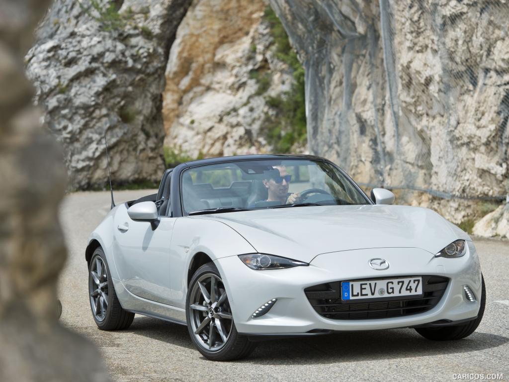 2016 Mazda MX-5 Miata (Euro-Spec)  - Front