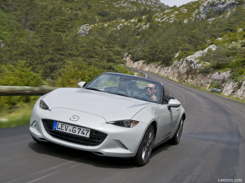 2016 Mazda MX-5 Miata (Euro-Spec)  - Front