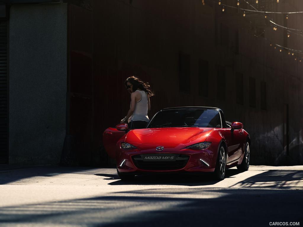 2016 Mazda MX-5 Miata (Euro-Spec)  - Front