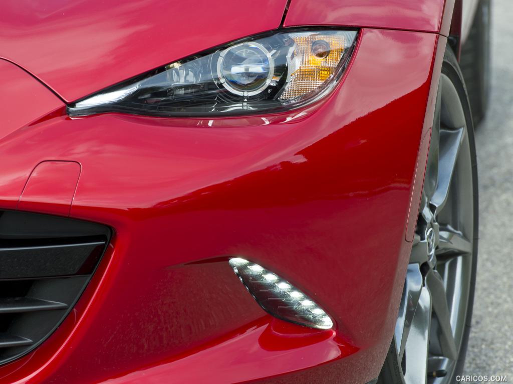 2016 Mazda MX-5 Miata (Euro-Spec)  - Headlight