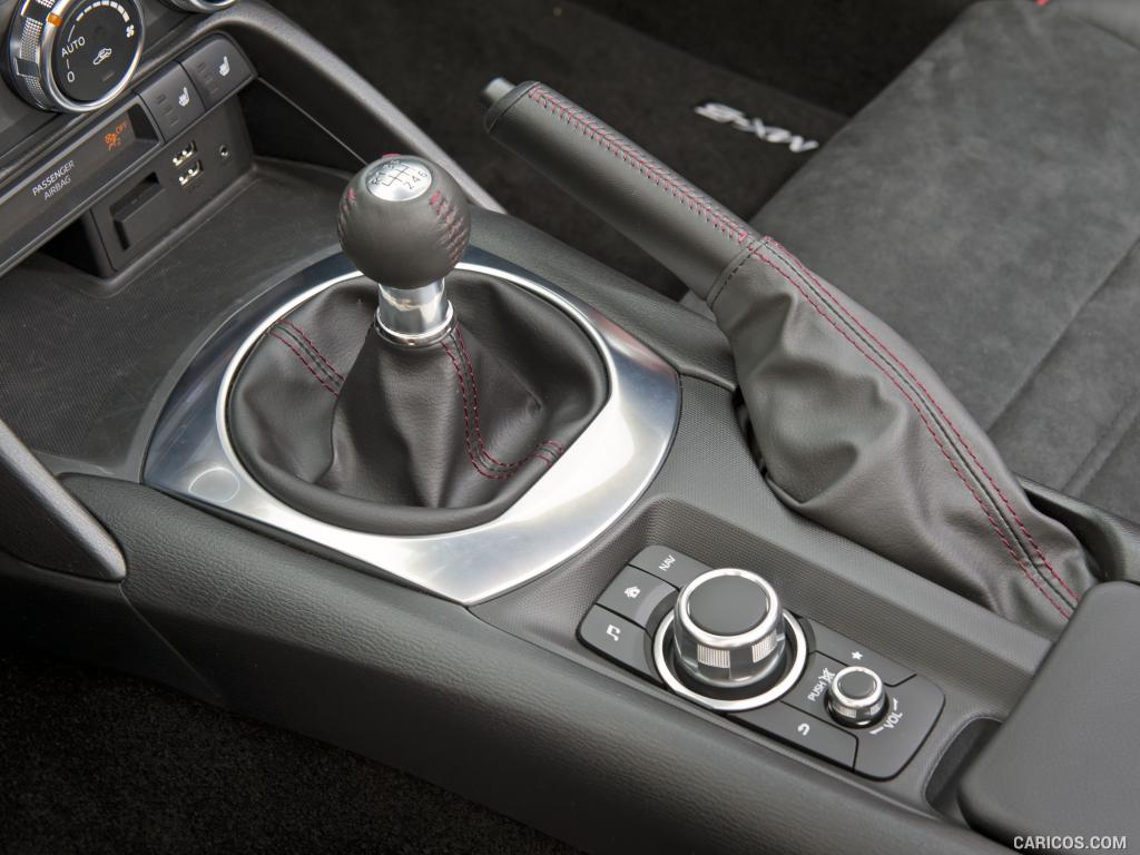 2016 Mazda MX-5 Miata (Euro-Spec)  - Interior Detail