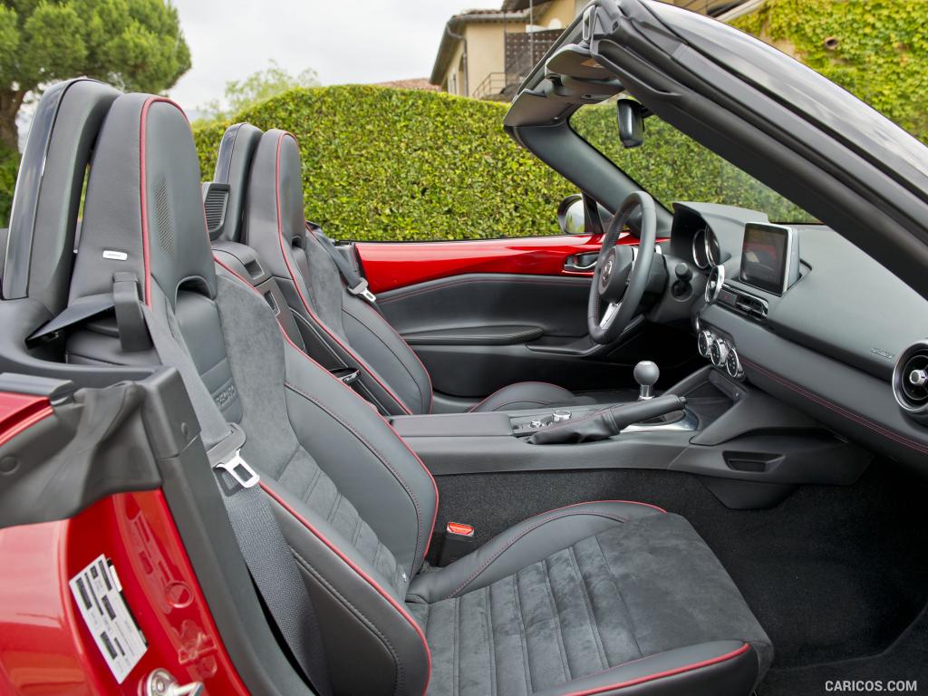 2016 Mazda MX-5 Miata (Euro-Spec)  - Interior Detail